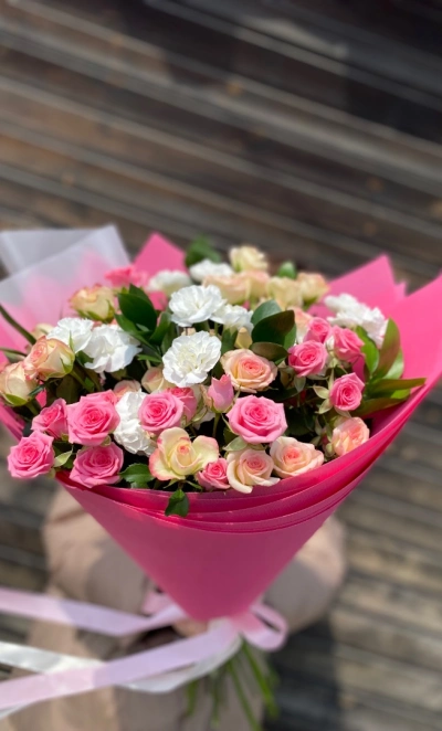 Ассорти из кустовых роз