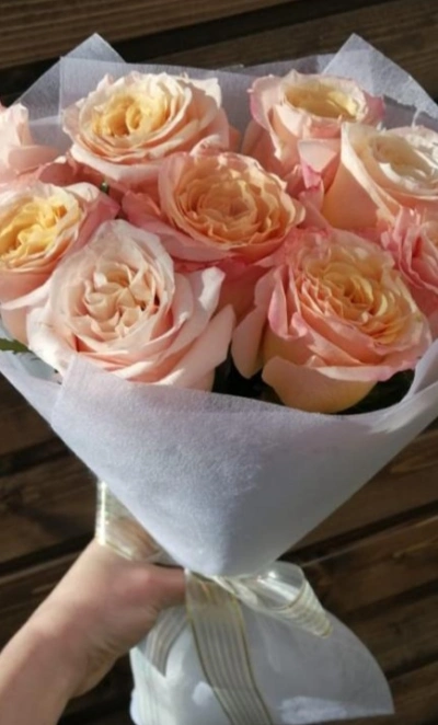 Букет из роз «Пионовидный»