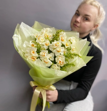 Букет из нарциссов