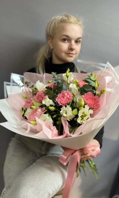 Эустома с диантусами