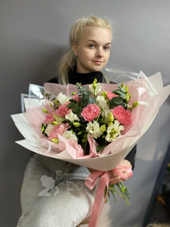 Эустома с диантусами