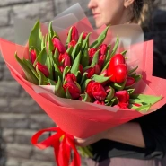 Букет из Тюльпанов 35 шт  0