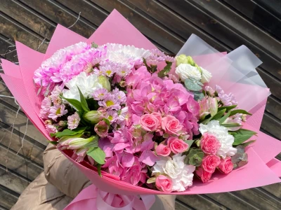 С гортензией