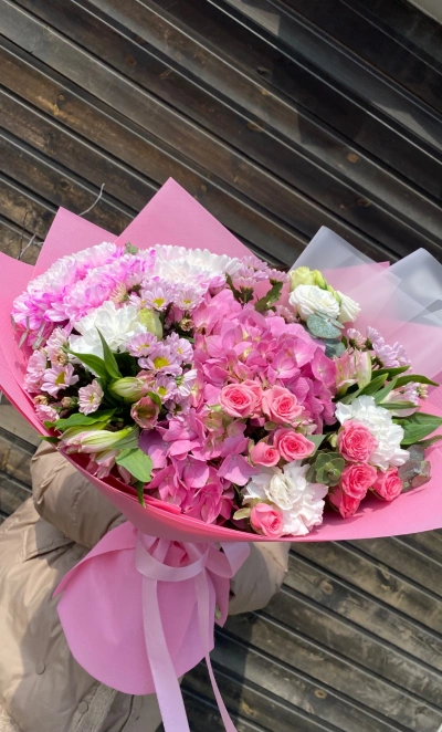 С гортензией