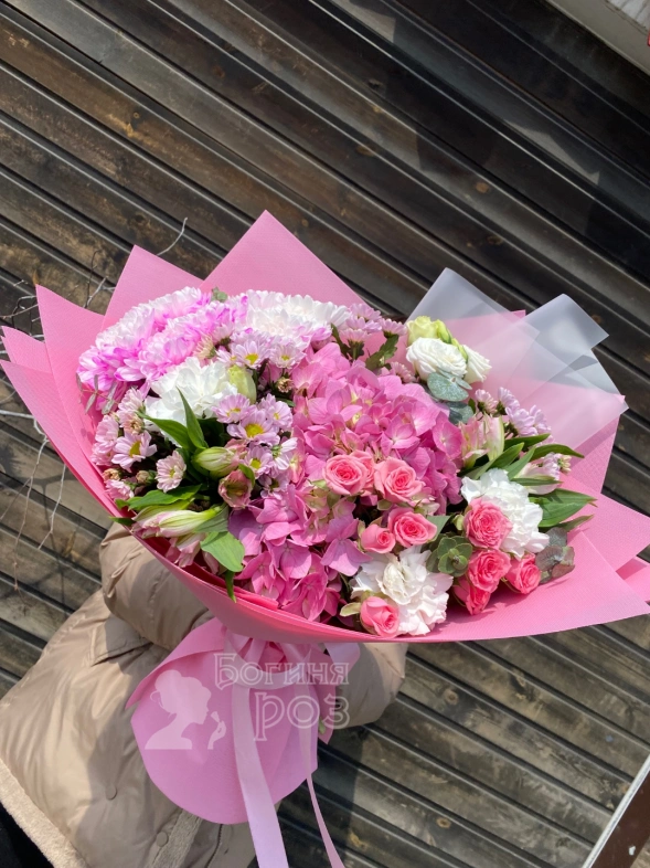 С гортензией