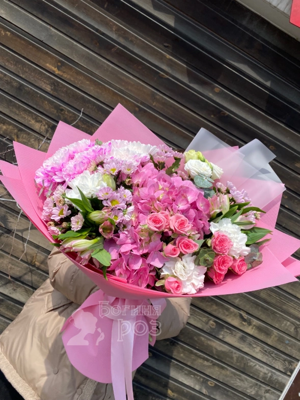 С гортензией