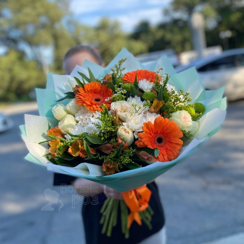 Букет с Яркими с герберами
