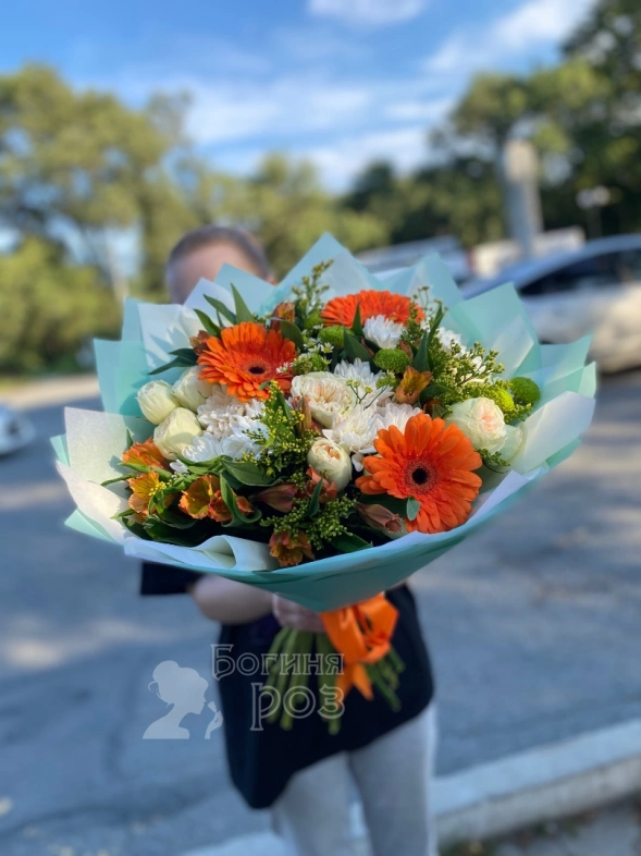 Букет с Яркими с герберами