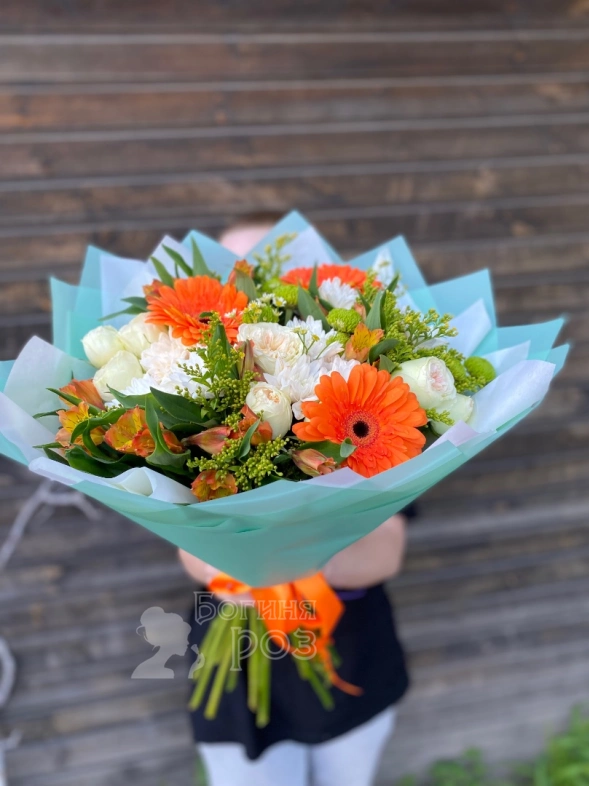 Букет с Яркими с герберами