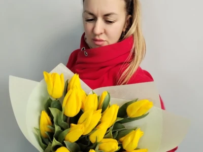 Букет из Тюльпанов 19 Шт Желтые