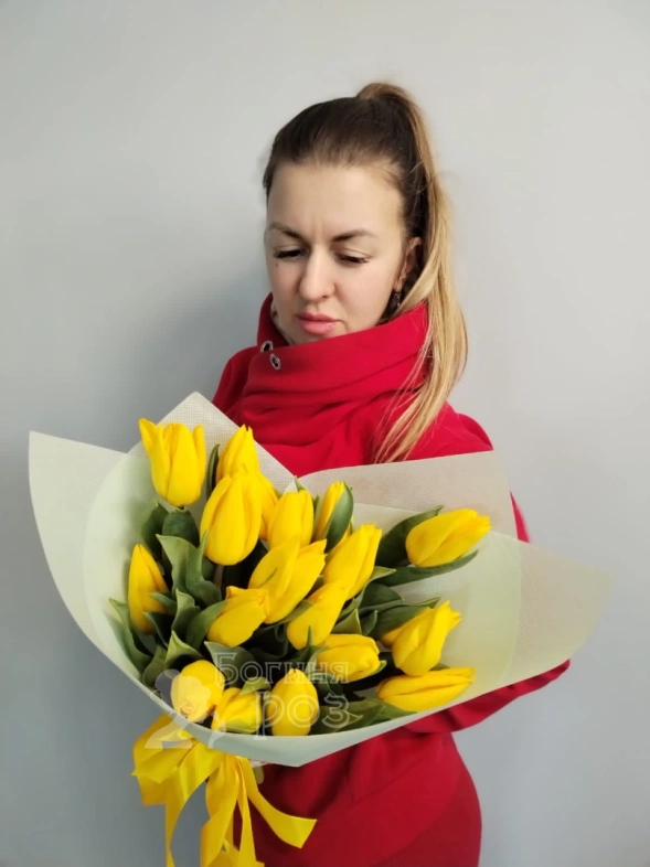 Букет из Тюльпанов 19 Шт Желтые