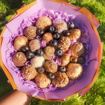 Букет клубничный