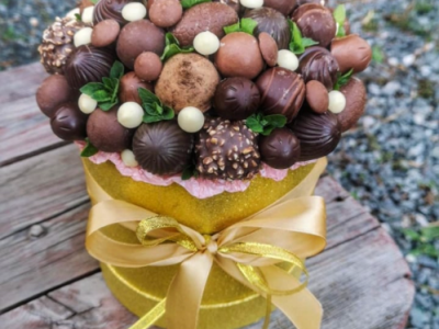 Коробка с вкусняшками